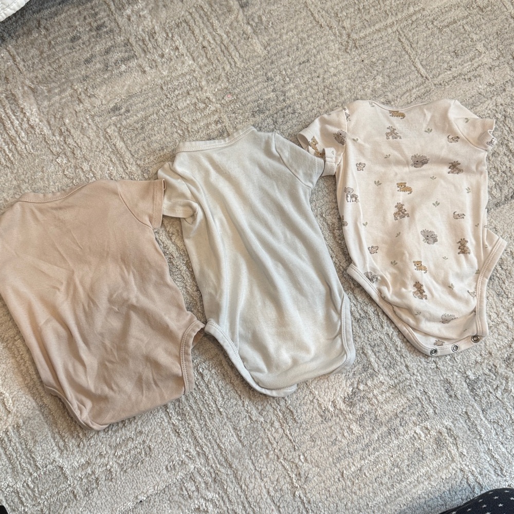 H&M Infant Kimono Wrap Bodysuit - Picture 6 of 6